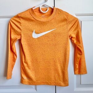 Like New! Boys Nike dri fit shirt